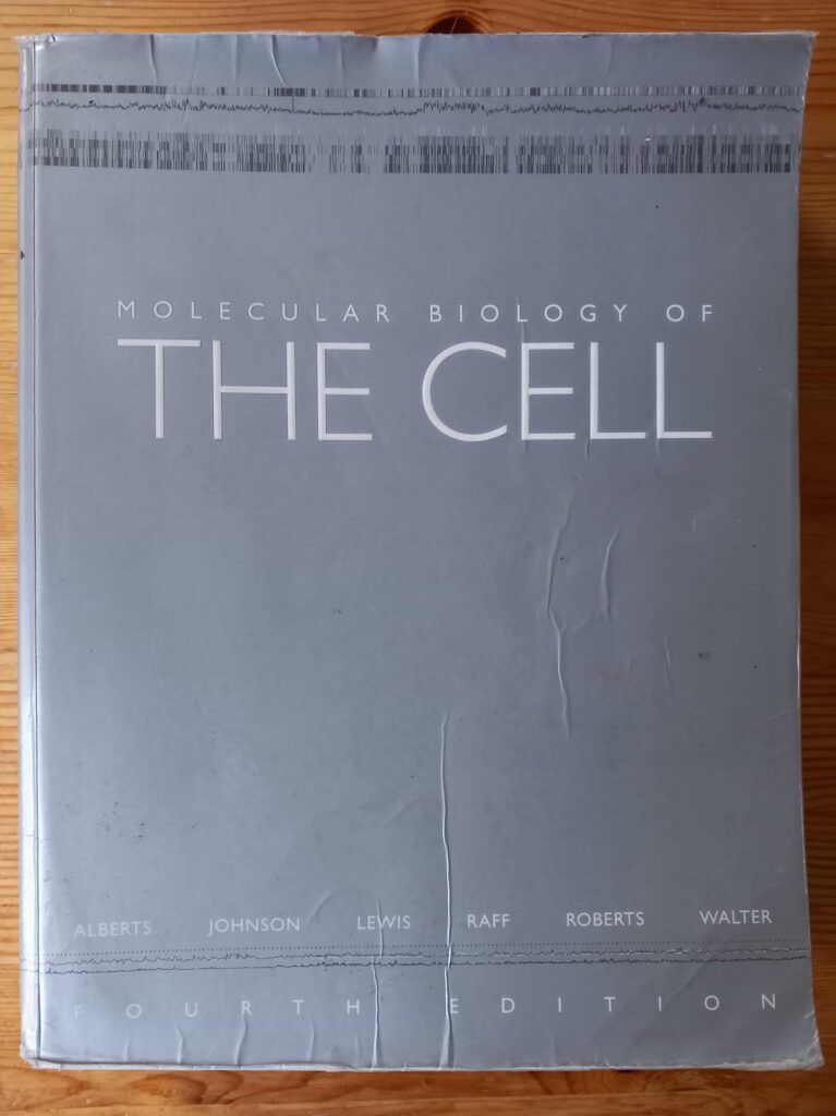 Molecular Biology of The Cell 4th - Alberts, Johnson, Lewis, Raff, Roberts, Walters